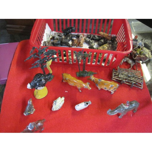 298 - Selection of lead animals, plus others