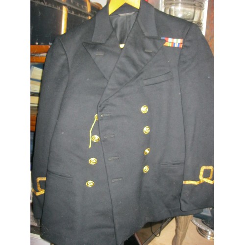 163 - A RNVR Sub-Lieutenant's jacket by Burton, heavy, single 'wavy-navy- hooped band of bullion braid, El... 