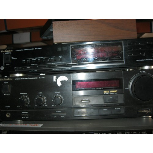 80 - A Technics Stereo Tuner model ST-X990L and a Technics Stereo Integrated Amplifier model SU-X911