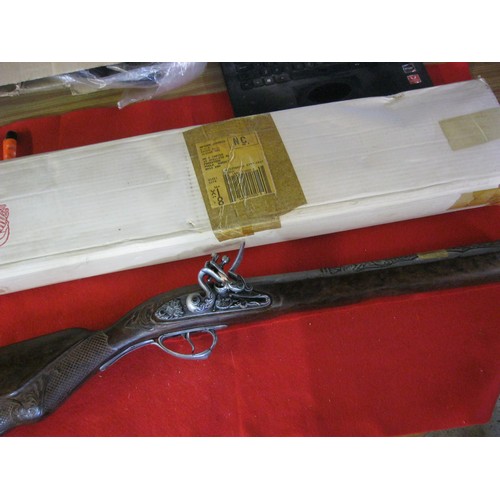 182 - Denix replica of an 18th Century Flintlock Blunderbuss, excellent condition, boxed and unused, box s... 