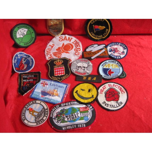 21 - Assortment of mixed cloth patches including vintage speedway patches and Poole Pirates