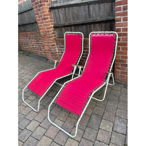 117 - A pair of Richard Henkel 1960s sun loungers