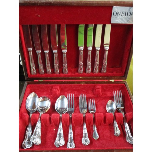 17 - Two partial canteens of cutlery including Viner's and an Oneida King's pattern plus a box of art dec... 