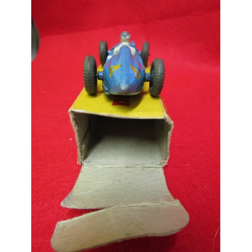 109 - Dinky Toys #230 Talbot-Lago Racing Car, boxed. Vehicle very good, no play wear. Box slightly tatty, ... 