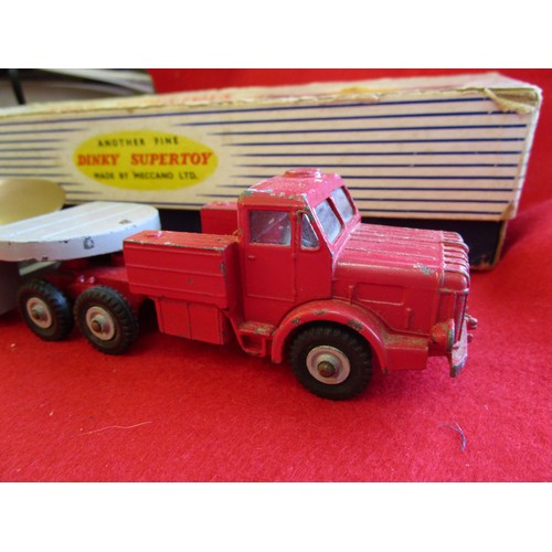 122 - Dinky Supertoys #986 Mighty Antar Low Loader with Propeller, boxed, some wear to paint and chips thr... 