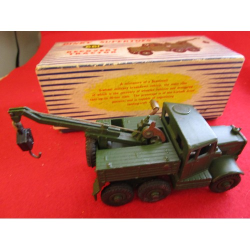 122 - Dinky Supertoys #986 Mighty Antar Low Loader with Propeller, boxed, some wear to paint and chips thr... 