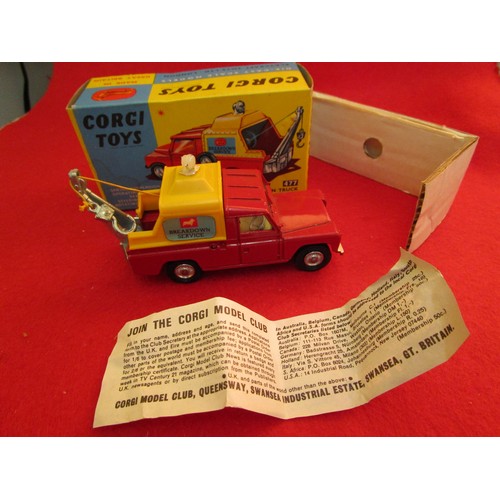 149 - Corgi Toys #477 Land-Rover Breakdown Truck, minto condition model, box excellent, with internal pack... 