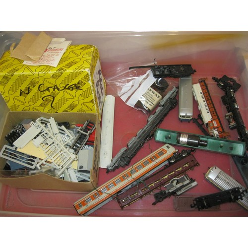 1071 - A tub of N gauge chassis, bodies and motors for spares plus a box of N gauge accessories and a bottl... 