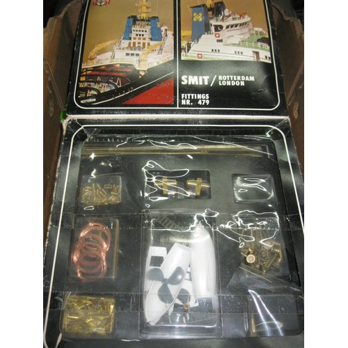 1301 - A Billings Boats Special Serie accessories kit 'Fittings Nr 479' for a Smit Rotterdam/Smit London tu... 