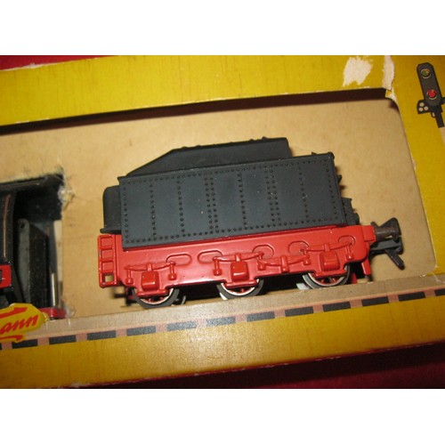 1088 - A Fleischmann 24001 2-6-0 Steam Locomotive of metal construction with matching tender, in box, box p... 