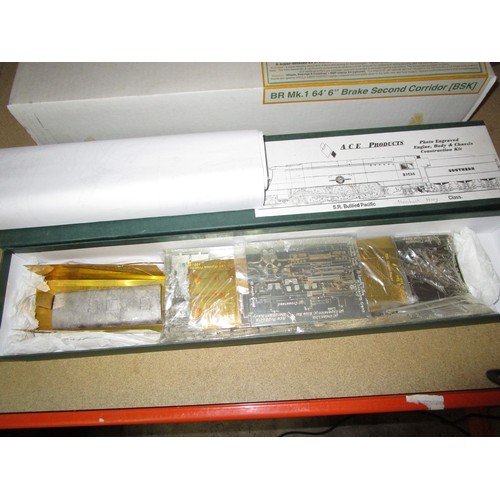 1104 - Mint boxed O gauge Ace Products SR Bullied Kit Etched Brass and nickel plus preformed tender sides. ... 