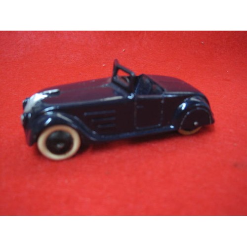 170 - Prewar Dinky Chrysler Tourer 22 g in repainted condition