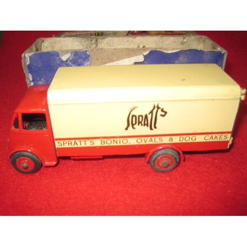 189 - Very good condition Spratts Lorry by Dinky with original box, which has got paper label wear