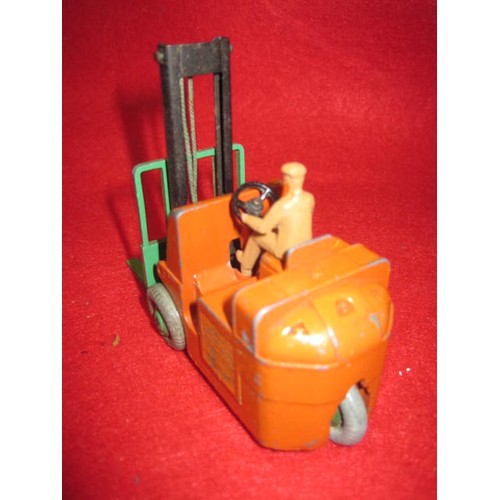 216 - Dinky Coventry Climax forklift truck in fair condition .Fully Operational