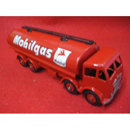 246 - A Dinky Foden 6 wheel tanker in Mobil Gas livery fair to good condition