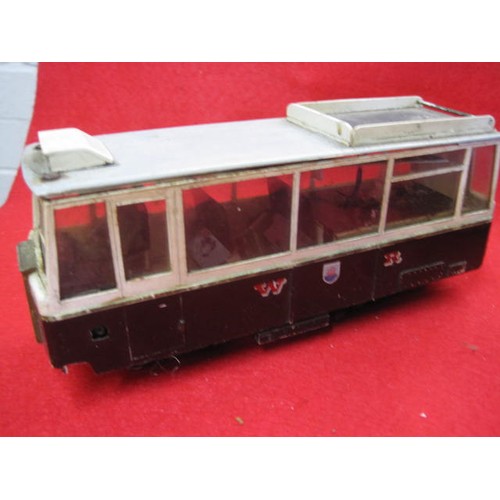 1107 - A vintage apparently scratch-built Railcar in 'O' gauge but on OO Gauge Running gear, loooks like a ... 