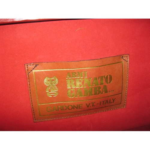 170 - A large, leather-bound shotgun case in good order by Renata Cambra