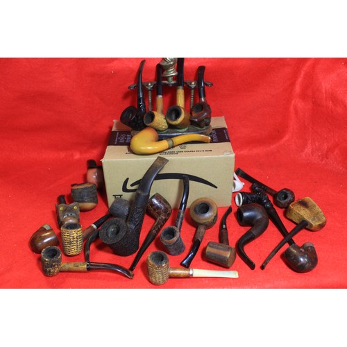 184 - A small suitcase of smoker's pipes from various manufacturers including Plumb, Baronite, Advin, Ropf... 