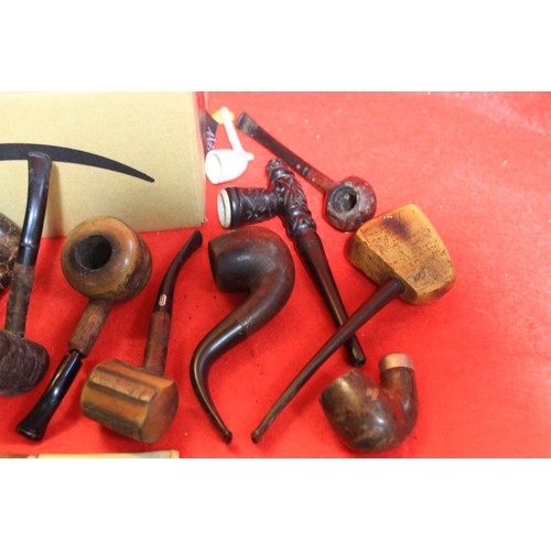 184 - A small suitcase of smoker's pipes from various manufacturers including Plumb, Baronite, Advin, Ropf... 