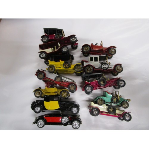 238 - A selection Matchbox  Models of Yesteryear Old timers including Buick and Bugati etc .
All in good c... 