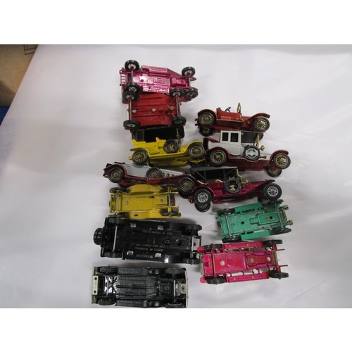 238 - A selection Matchbox  Models of Yesteryear Old timers including Buick and Bugati etc .
All in good c... 