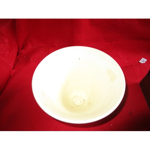 42 - Poole pottery art Deco Everest 4 colour conical vase from the 1920s .
Mint condition no chips cracks... 