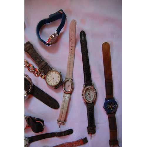 225 - An assortment of watches