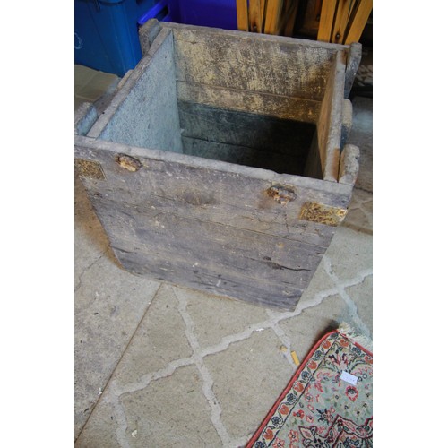 274 - A vintage wooden crate, possible ex-military, with rope handles, would make an excellent garden plan... 