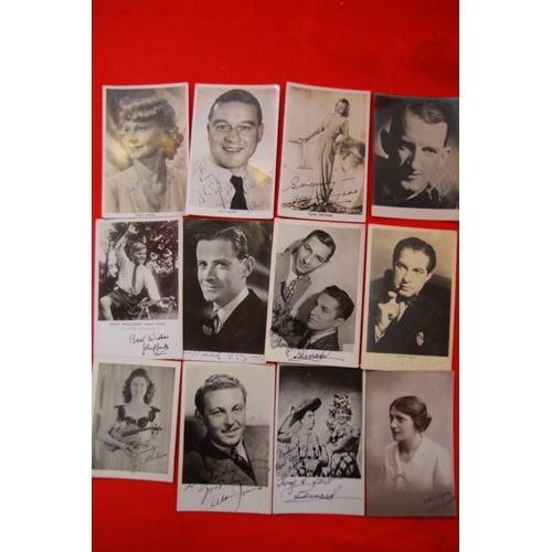 135 - A large selection of vintage studio cards, many signed, featuring British and international artists ... 