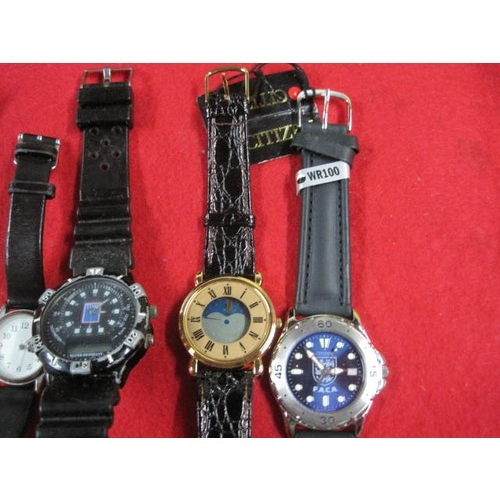 291 - A selection of watches in working order with leather straps, to include a Citizen '3 Lions' vintage ... 