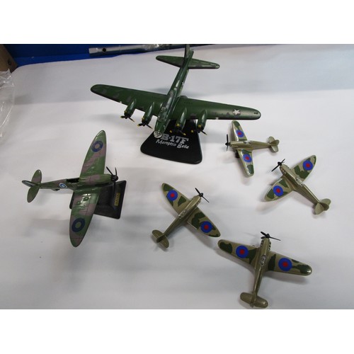 23 - 6 Corgi model Aero planes from the second world war
2 Hurricanes, 3 spitfires and a B17f Memphis bel... 