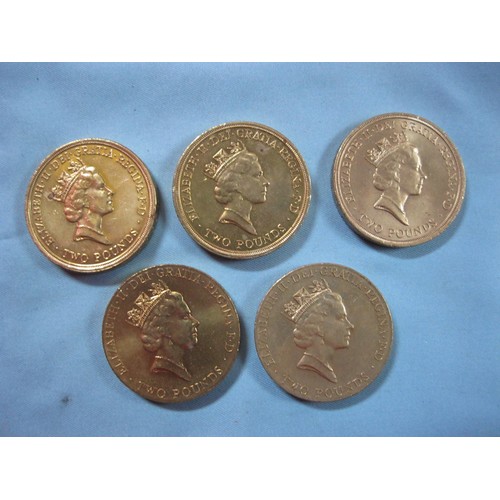 55G - 5 x uni-metallic old-style £2 coins comprising 1986 XIII Commonwealth Games, 2 x 1995 Peace Dove and... 