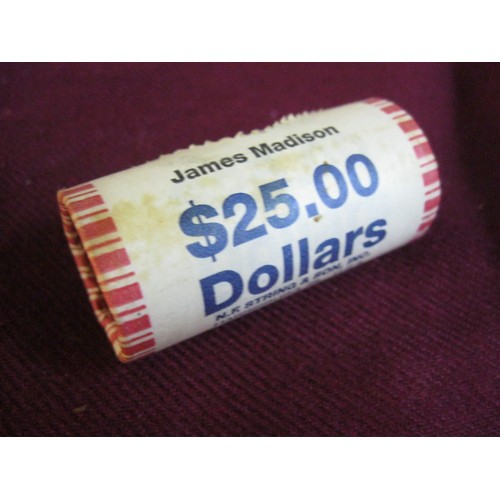 34 - A roll of 1dollar coins with the image of James Maddison.
Value of roll 25$.
Mint uncirculated.