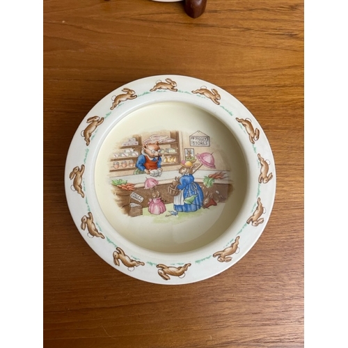 186 - 3 Vintage pieces of Bunnikins Nursery Ware.

2 bowls and a plate with rarer illustrations.