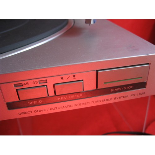 109 - A Sony PS-LX20 turntable with perspex cover