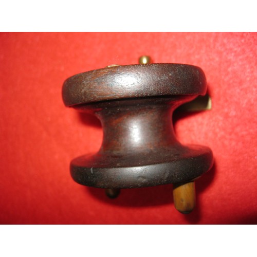 274 - A lovely antique wooden fishing reel with brass fittings, mechanism spins freely