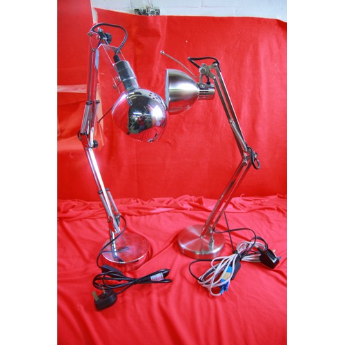 177 - x2 tabletop anglepoise lamps in good, working order