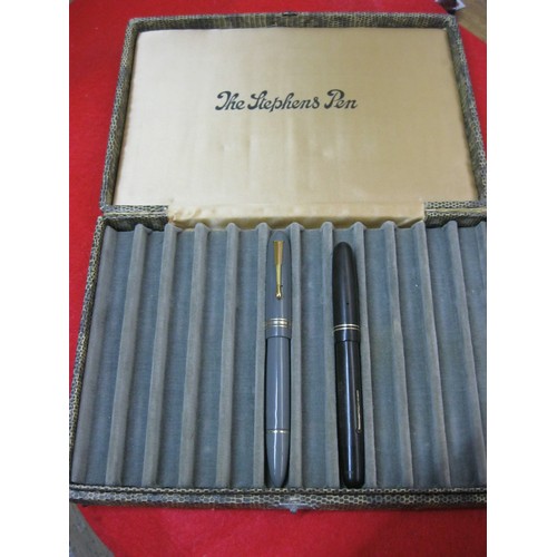 128 - A 'The Stephens Pen' pen box containing a vintage Stephens Royal fountain pen with 14ct nib in very ... 