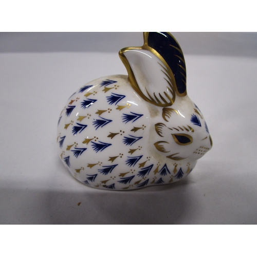 Royal Crown Derby silver seal rabbit in mint condition Approx 3 inches ...