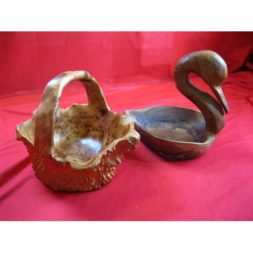 376 - A lovely wooden carved Swan and basket both approx 8 inches tall by 8 wide