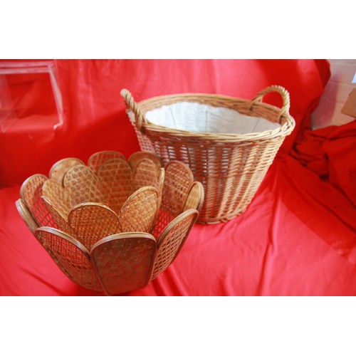 375 - Wicker basket and x2 lampshades