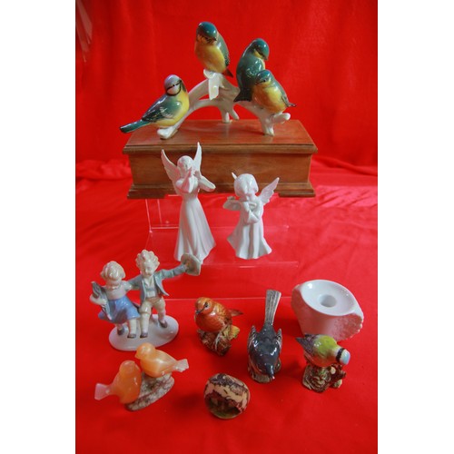 80 - Karl Ens bluebirds on branch (glued to box) a/f , plus other ccollectable porcelain a/f,  including ... 