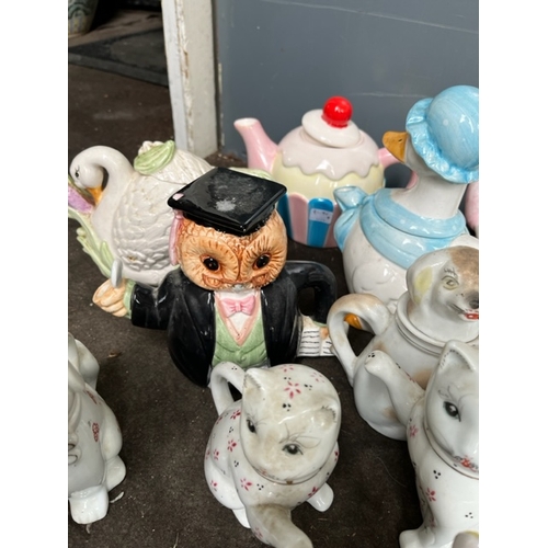 10 - x12 Teapots.  Mostly animals.  Need a clean.  Some a/f