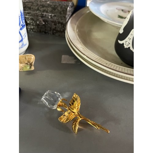 204 - A box of Collectables, including a Swarovski Rose Brooch & some Wade Figures