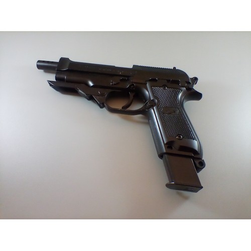 194 - A pair of spring powered BB pistols in good working order