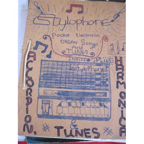 200 - A vintage Dubreq 350s Stylophone in original packaging with instruction book including the original ... 