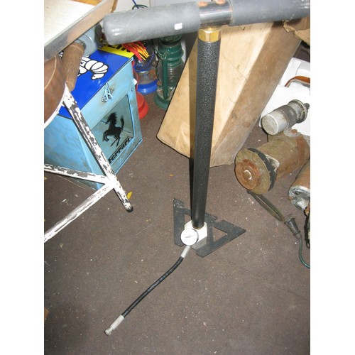 191 - A heavy duty air pump for PCP air rifles etc