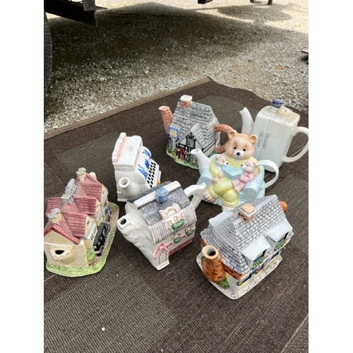 249 - Fifteen Novelty Teapots, including Cats and Houses