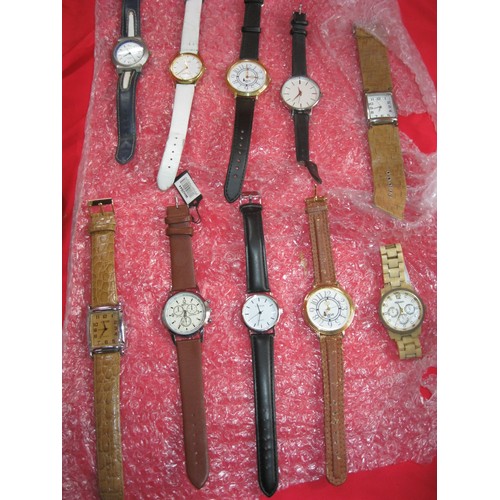 244 - 10 unisex watches including Pulsar, Geneva & Citron all in working order