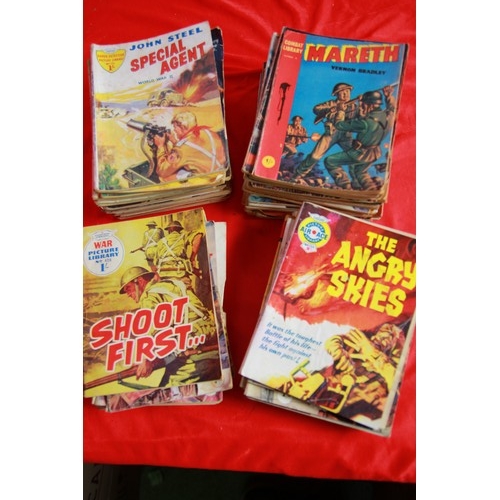 94 - A large box containing early copies of War Picture Library and similar comic books, the majority in ... 